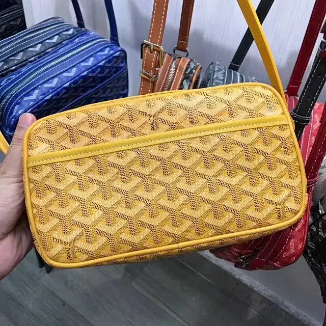 Goyard bag — yellow colorway — USFans Spreadsheet photo