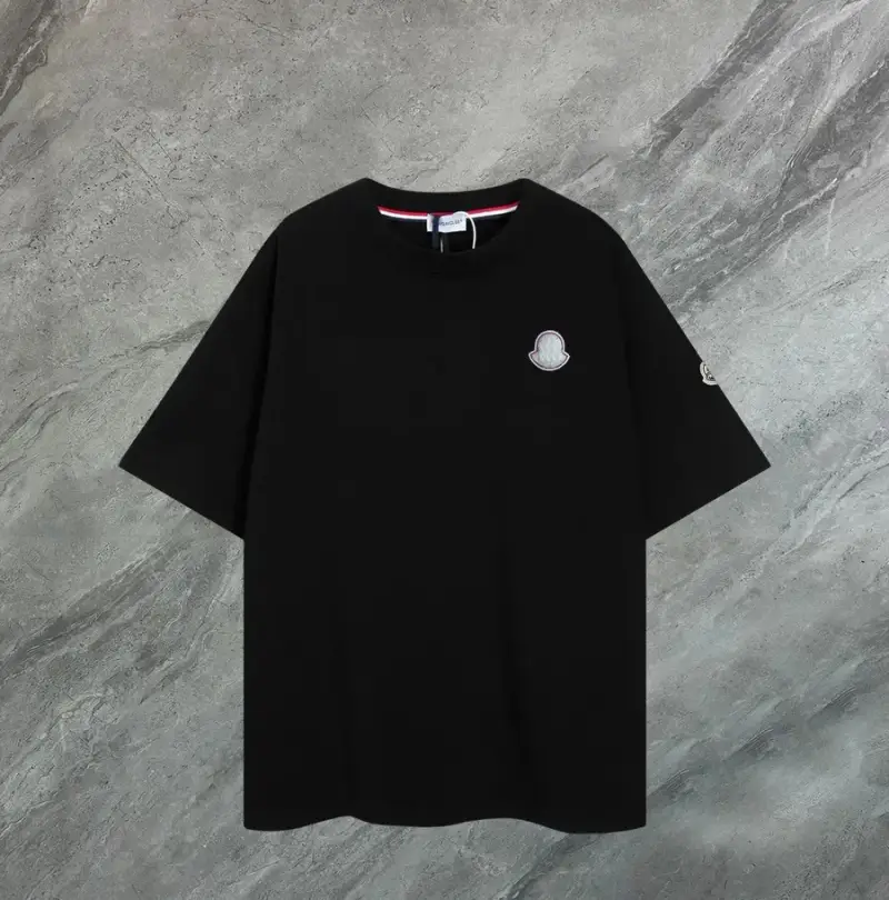 Moncler Tees — 2 colorway — USFans Spreadsheet photo