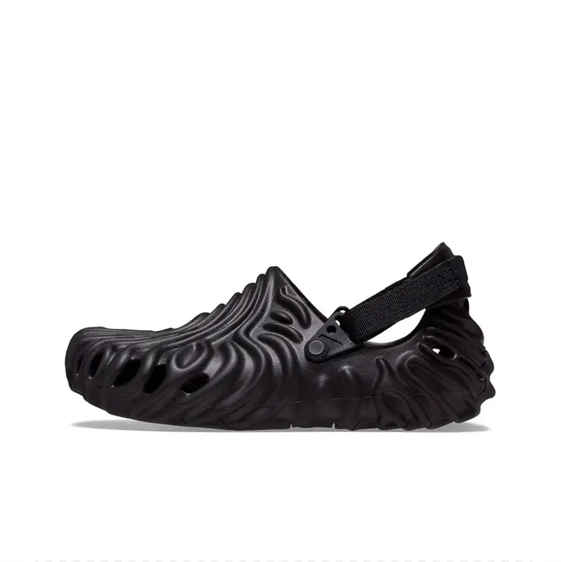 Minecraft x Crocs Shoes — black fingerprint colorway — USFans Spreadsheet photo
