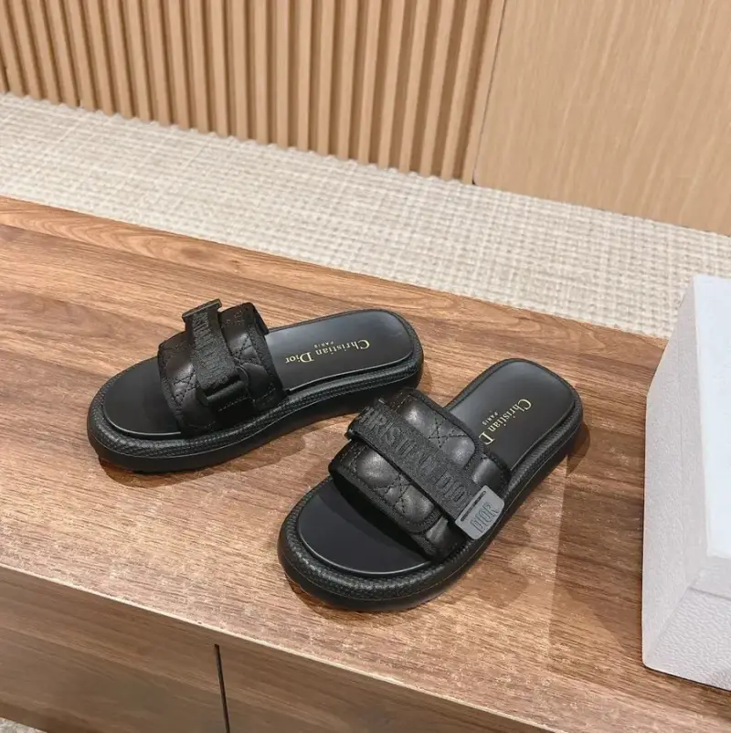 Dior Slides — black black embroidery colorway — Kakobuy Spreadsheet photo