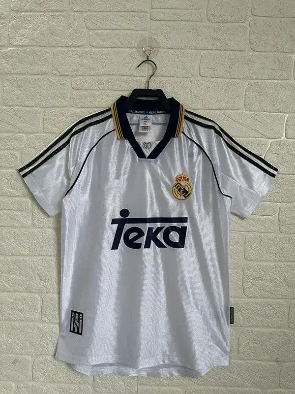 Manchester United Retro Jersey 07-08 — 98-00 Real Madrid Home colorway — Kakobuy Spreadsheet photo