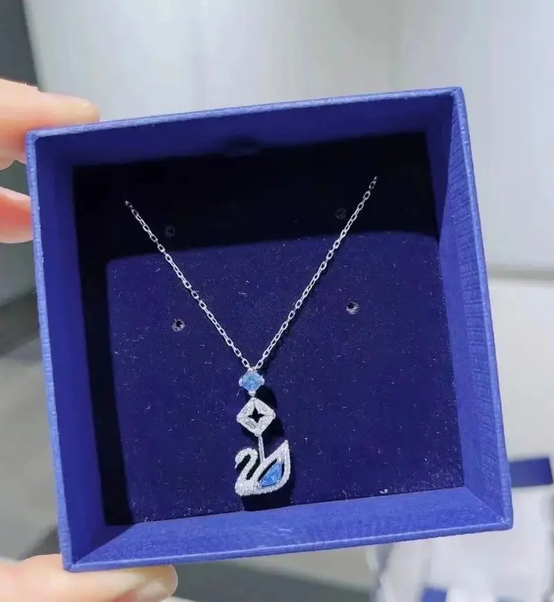 Swarovski Necklace — 11 colorway — USFans Spreadsheet photo