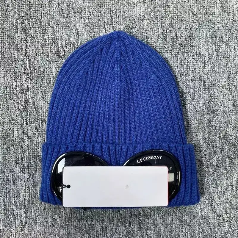 Best CP Company Beanie — navy blue colorway — USFans Spreadsheet photo