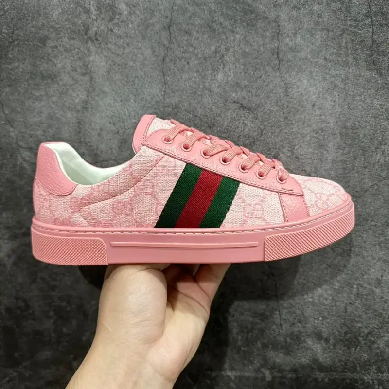 Gucci Ace Shoes — 4 colorway — USFans Spreadsheet photo