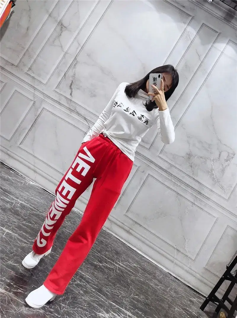 Vetements Pants — red single paragraph colorway — USFans Spreadsheet photo