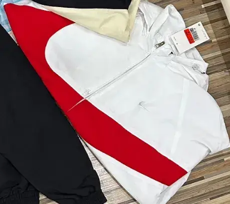 Nike Zip Hoodie — B- 2 White colorway — USFans Spreadsheet photo