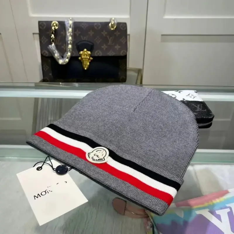 Budget Moncler Beanie — grey colorway — USFans Spreadsheet photo