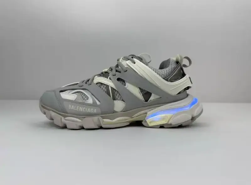 Balenciaga Track LED Shoes — 103-5 m gray yellow 35-46 colorway — USFans Spreadsheet photo