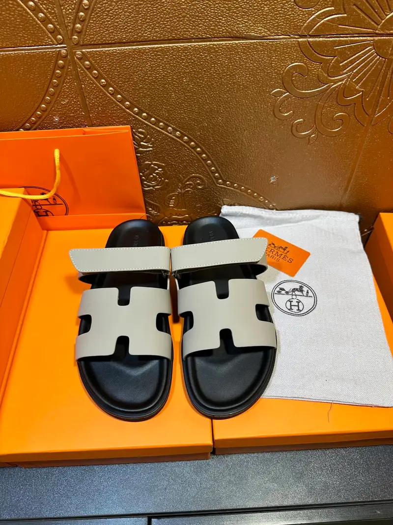 Hermes Chypre Shoes — 24 colorway — USFans Spreadsheet photo