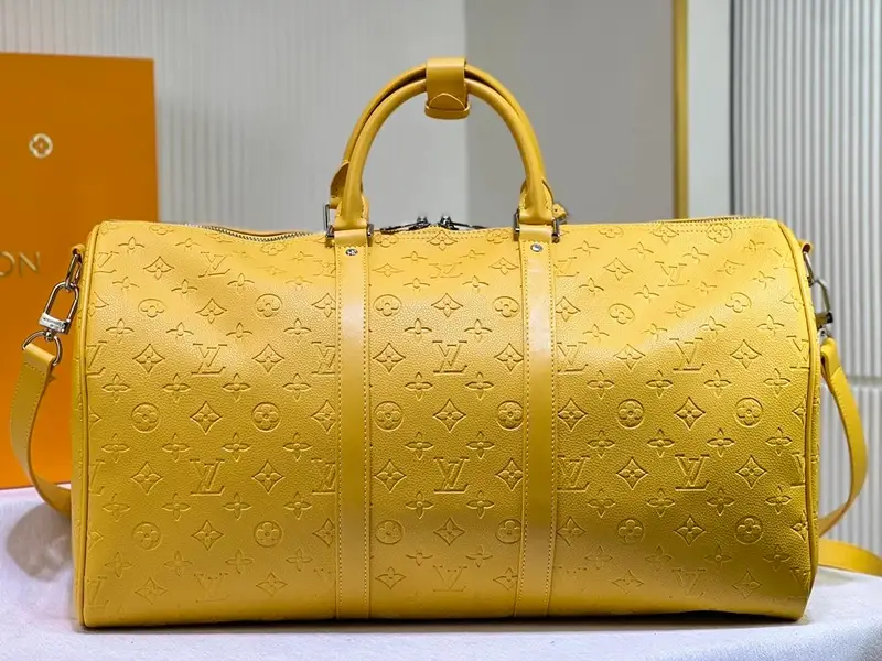 LV Bag — 23748 colorway — USFans Spreadsheet photo