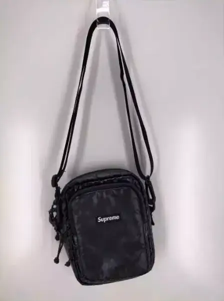 Supreme Bag — Black shoulder bag colorway — USFans Spreadsheet photo