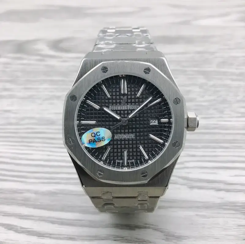 Audemars Piguet Silver Band — Silver Shell Blackboard Steel Strip colorway — USFans Spreadsheet photo